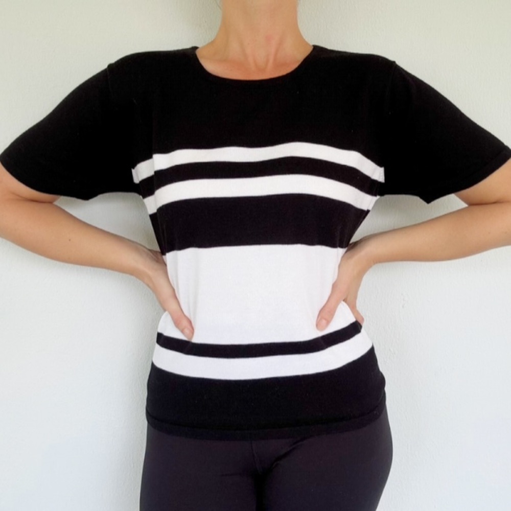 Vintage First Issue Liz Claiborne 90s black white knit sweater top size large